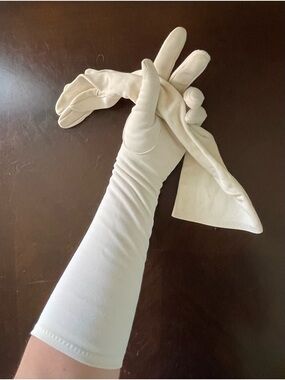 Vintage white formal gloves